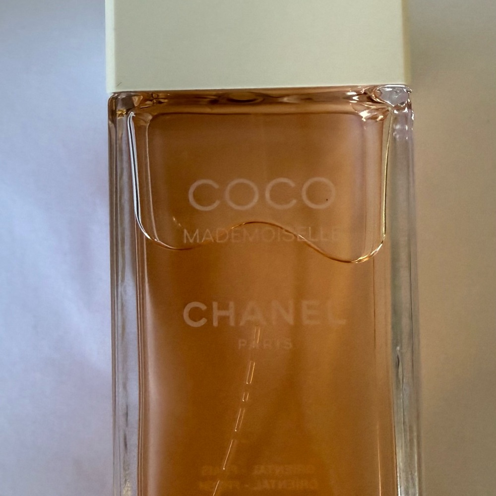 CHANEL COCO MADEMOISELLE
Eau de Toilette Spray - Picture 3 of 5